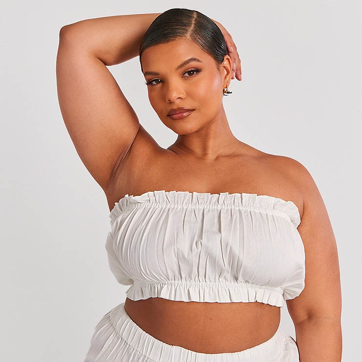 Plus White Linen Look Ruffle Hem Bandeau Crop Top