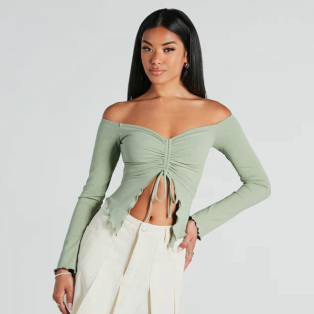 Day To Day Off-The-Shoulder Crop Top